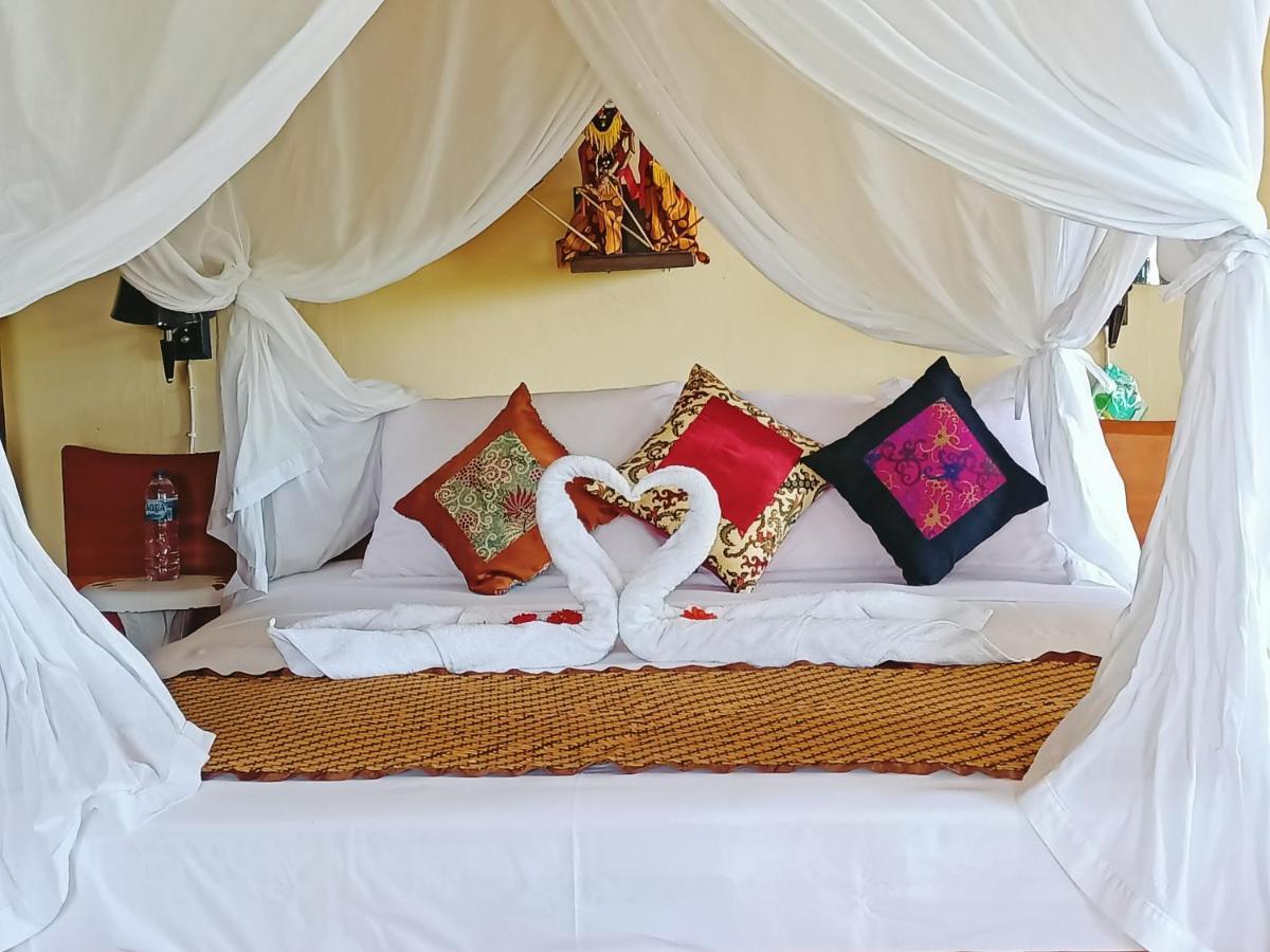 Tangkoko Sanctuary Villa Bitung Esterno foto
