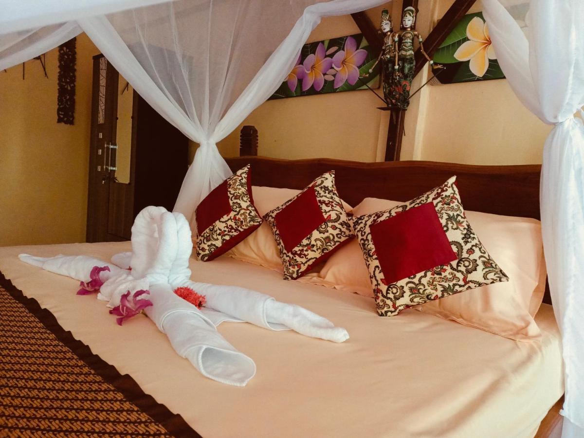 Tangkoko Sanctuary Villa Bitung Esterno foto