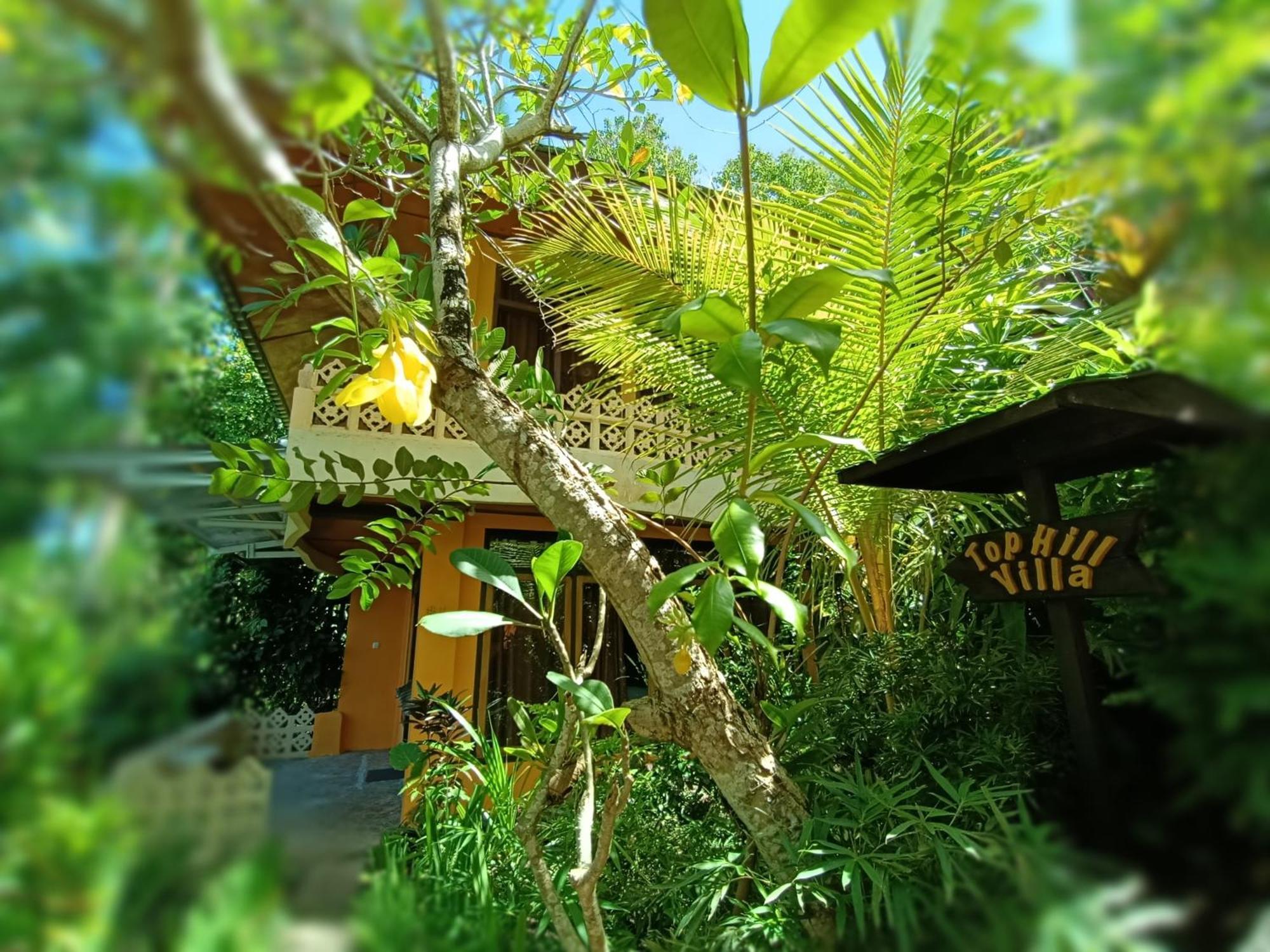 Tangkoko Sanctuary Villa Bitung Esterno foto