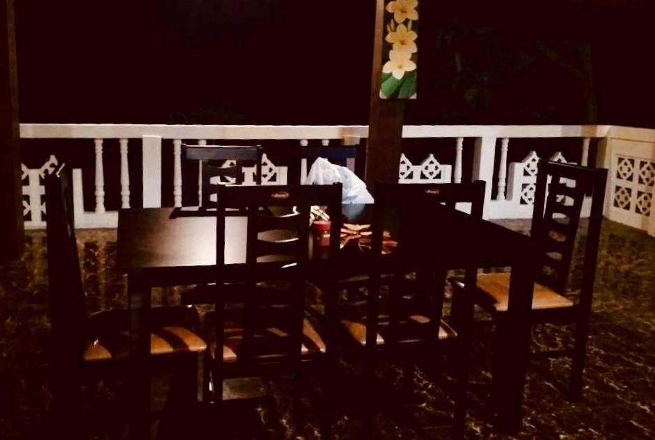 Tangkoko Sanctuary Villa Bitung Esterno foto