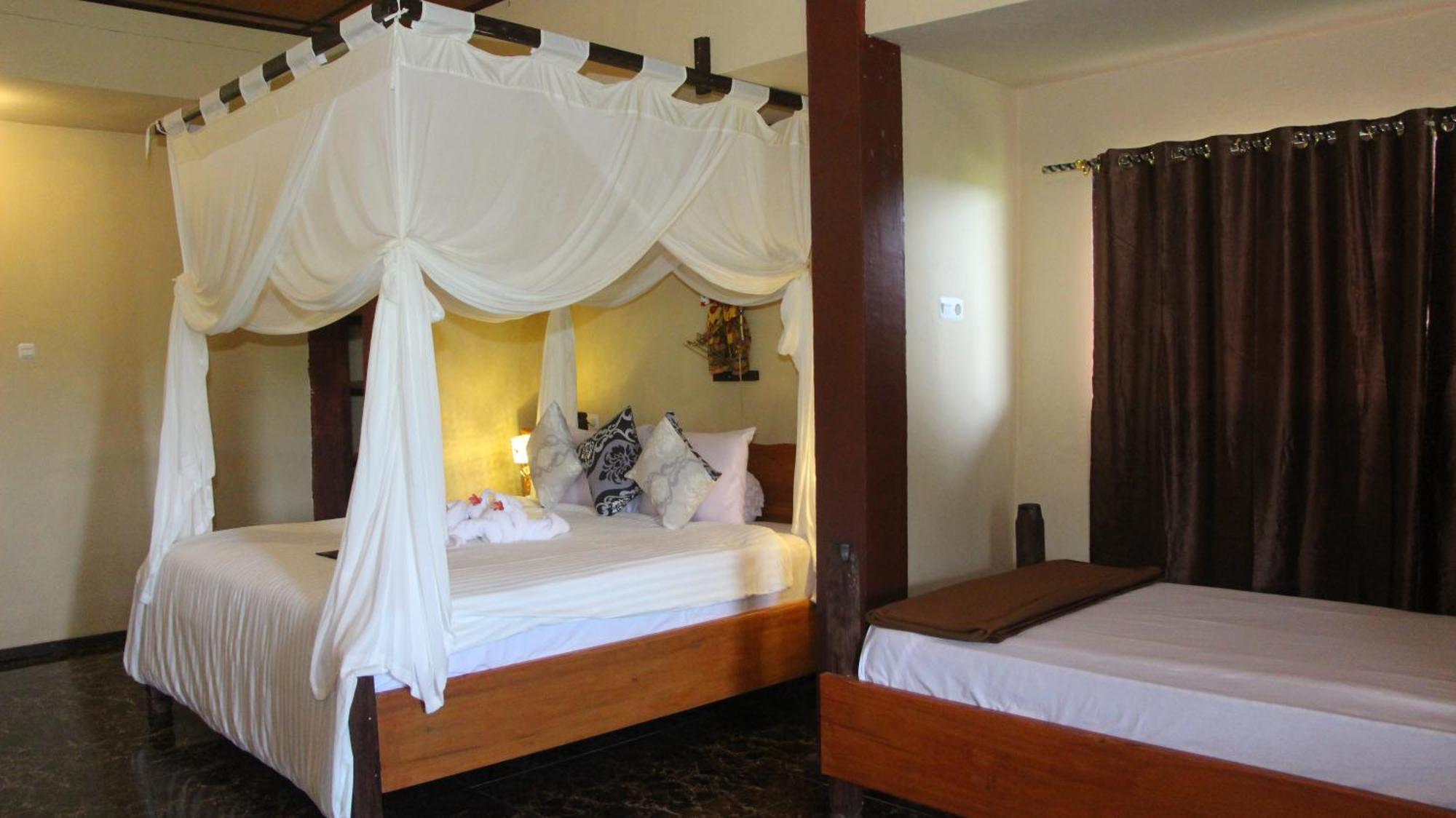 Tangkoko Sanctuary Villa Bitung Esterno foto